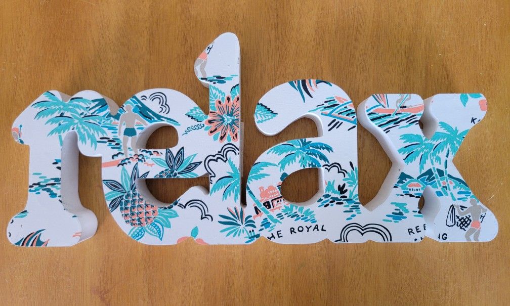 Wood Relax Sign