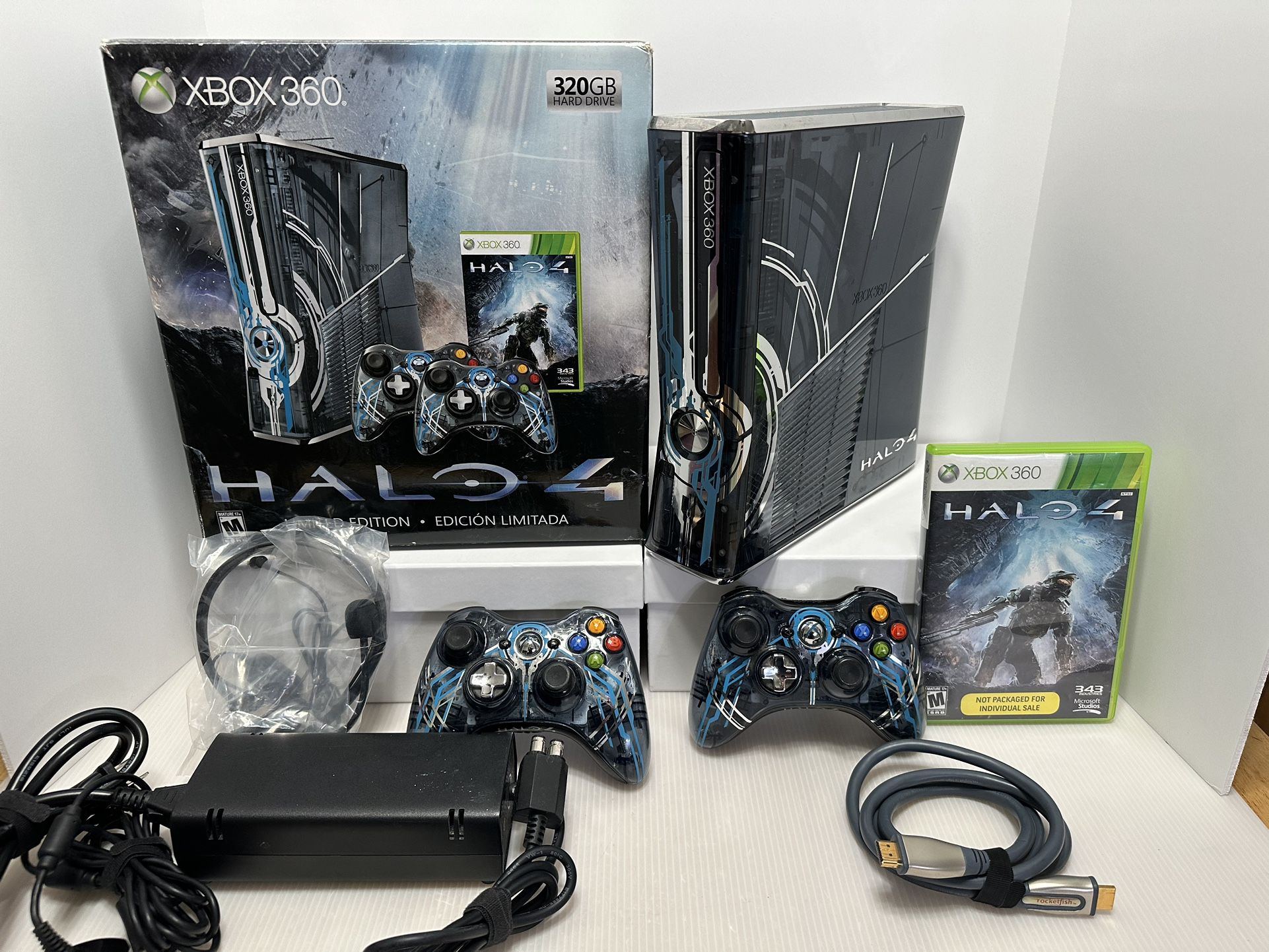 Limited Edition Halo 4 Xbox 360 S Console With Box And 36 Games