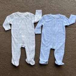 2 Like new Kyle & Deena baby sleepers pajamas, size 6-9 months
