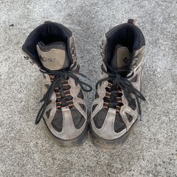 Women’s Hiking Shoes