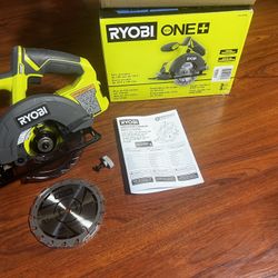 RYOBI CIRCULAR SAW  ONE+ 18V Cordless 5 1/2 in. Circular Saw (Tool Only