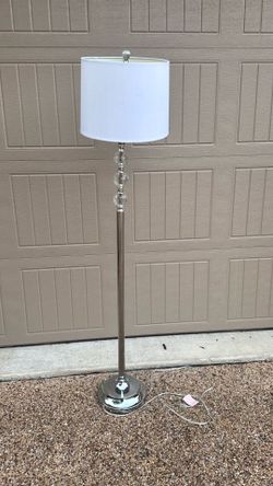 Floor lamp