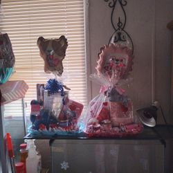 Valentine Baskets Made With Love