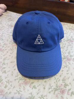 Hug Hat Strap back
