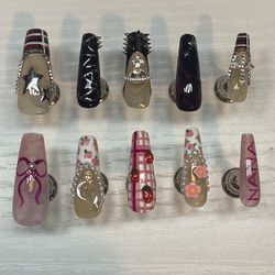 CUSTOM PRESS ONS ‼️READ DESCRIPTION ‼️