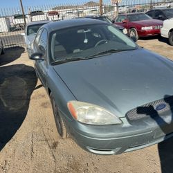 2006 Ford Taurus