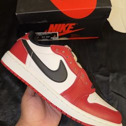 Jordan 1 Retro Low OG Chicago (2025) Men’s 8.5 Shoes
