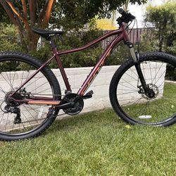 Maroon 2021 Scott Contessa Mountain Bike