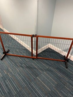 Freestanding Wooden Pet Gate