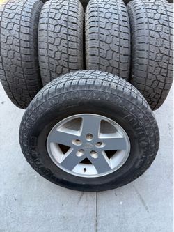 Jeep wheels and tires