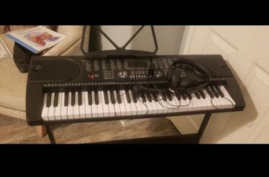 Keyboard piano