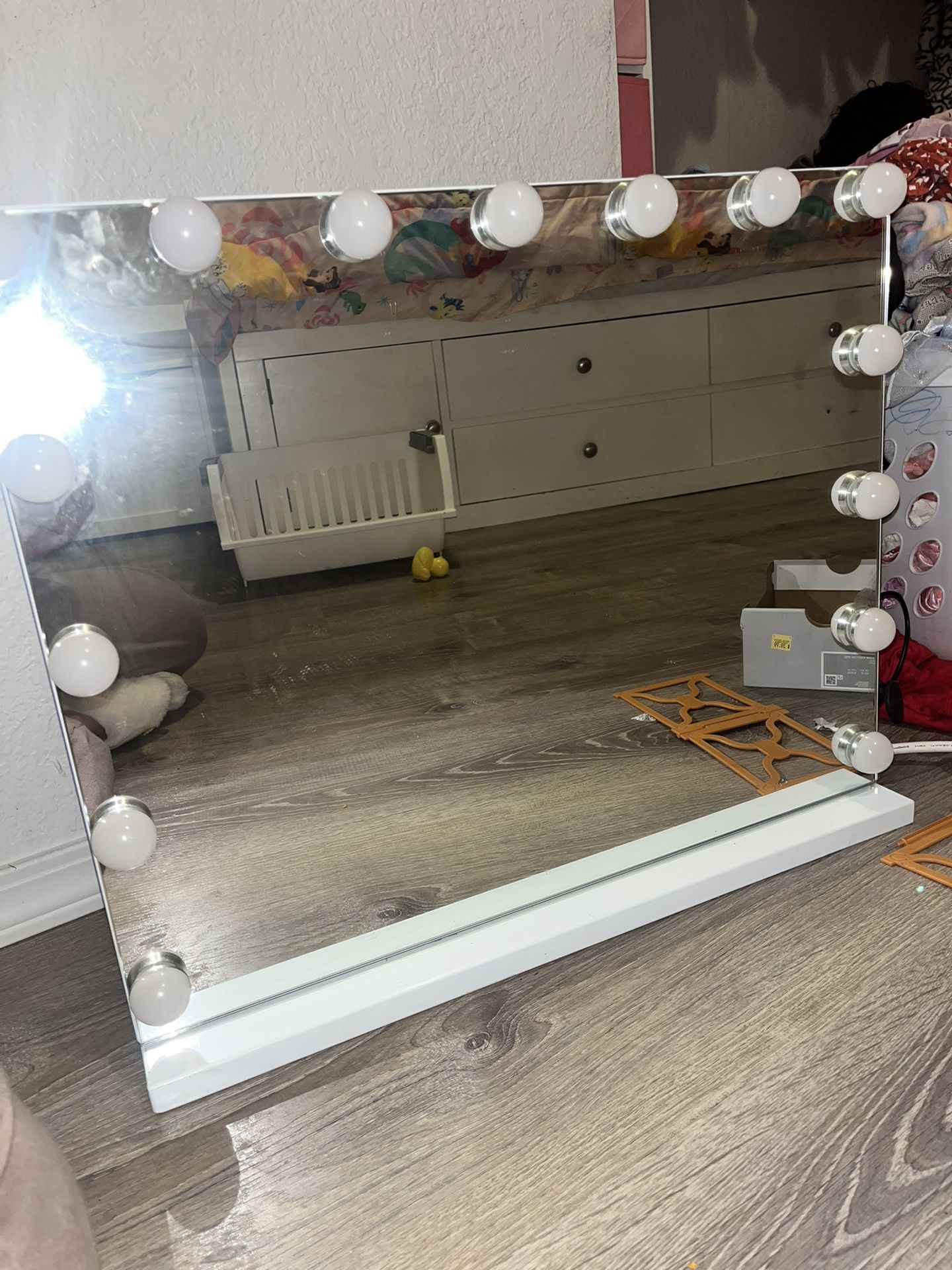 Mini Vanity