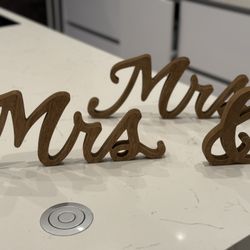 Wedding decor Mrs & Mrs 