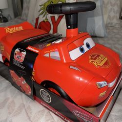 Lightning McQueen Ride On
