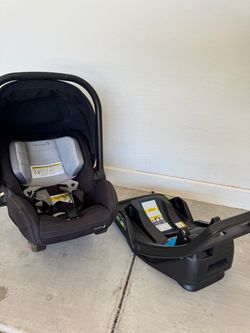 Baby Jogger City GO 2 Infant Car Seat + Base