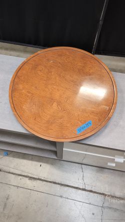 Round Wood Lazy Susan in Medium Brown