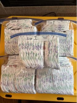 Diapers size 1. 100ct