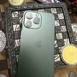 Iphone 13 128GB Green Unlocked Any Sim