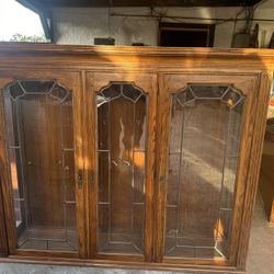 Solid Oak “Ethan Allen” China Hutch