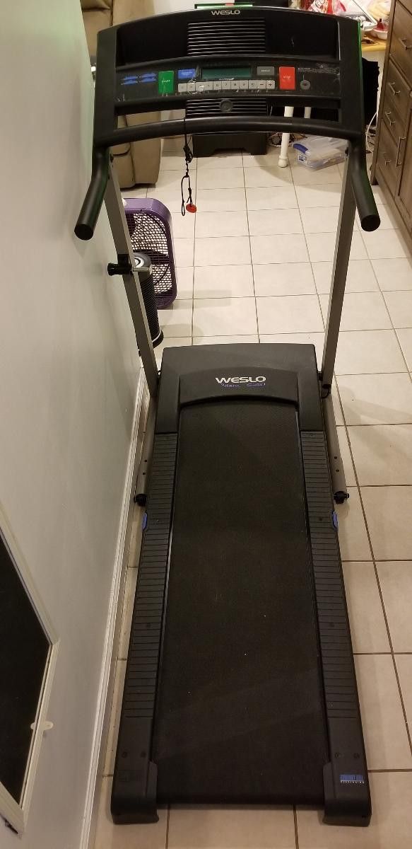 treadmill. Great condition for Sale in Baltimore, MD - OfferUp