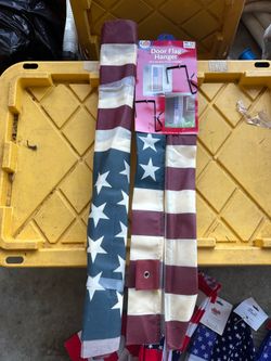 Door flag hanger