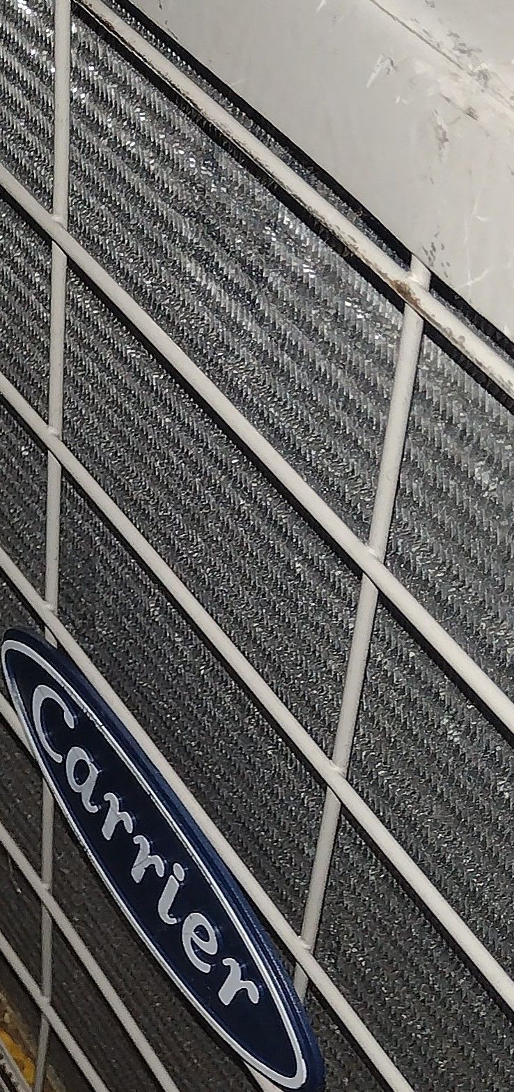 Air Conditioner. ( Carrier). Large Unit