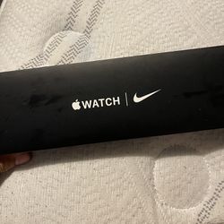 Nike Apple Watch 