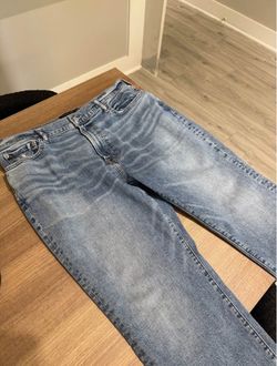 Men’s Abercrombie Frayed Jeans