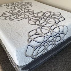 Full Sky Comfort Bamboo Cool Gel Memory Foam Mattress!!