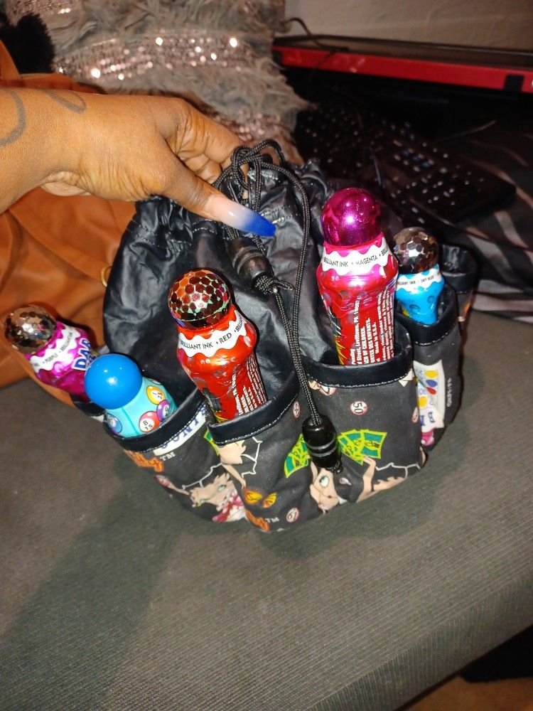 Bingo Bag With 5 Dubbers