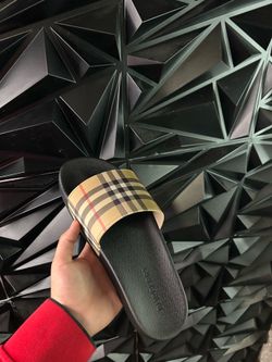 Burberry slides