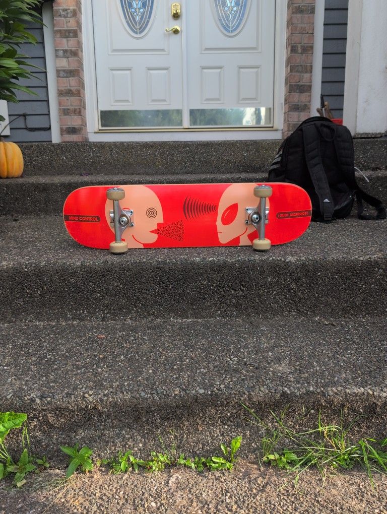 Skateboard