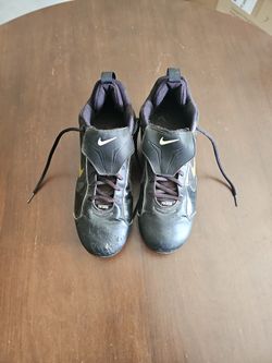 Nike Baseball Cleathes