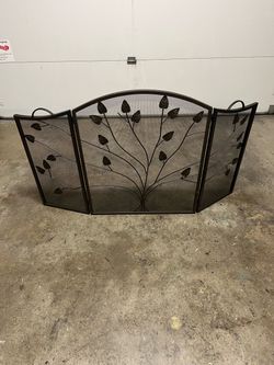 Dagan Three Fold Bronze Arched Fireplace Screen, 52x31-Inches new condition
