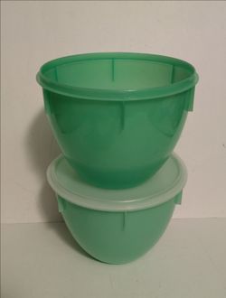Eagle Super Seal Jadeite Green Plastic Lettuce Salad Bowls 1 Lid  Fits Both VTG