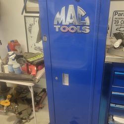 Mac Tools Side Locker