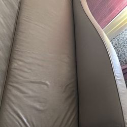 Chaise Lounge