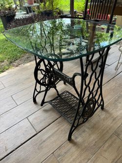 Antique Sewing Machine 