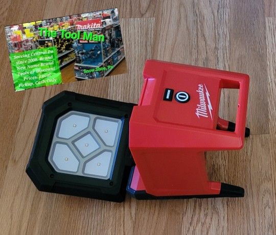 New Milwaukee M18 Rover Led Light. TOOL-ONLY $85 Firm Pickup Only