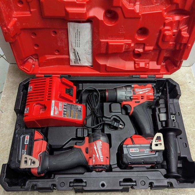 Milwaukee M18 Fuel Drill Kit 3697-22