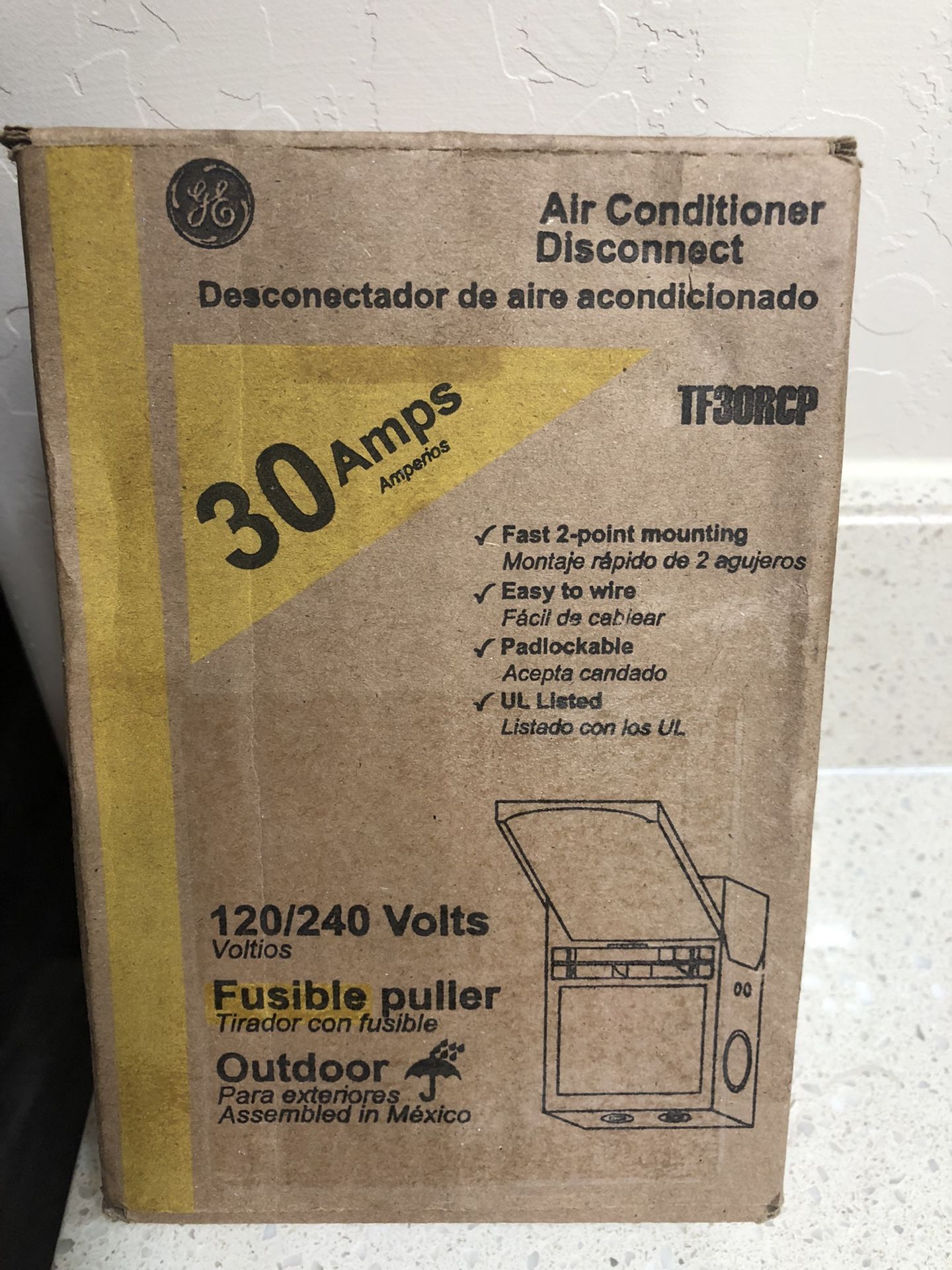 GE 30 Amp 120/240-Volt 240-Watt Fused AC Disconnect