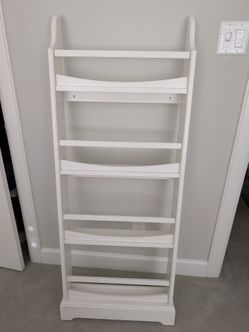 4-Shelf Bookrack / bookshelf