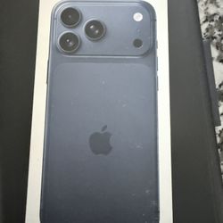 iPhone 17 Pro Max AT&T