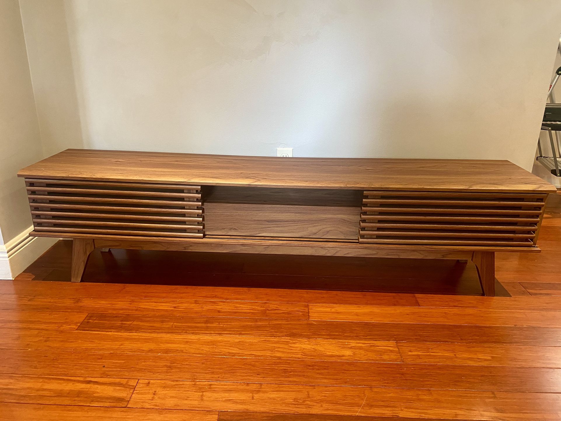 Mid Century Modern Tv Stand