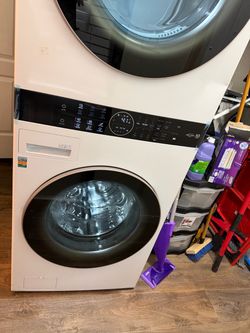 LG WashTower Stacked Washer and Dryer