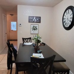 Dining Room Table 