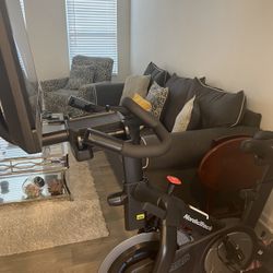 NordicTrack S22I, Commercial Studio Cycle brand new.