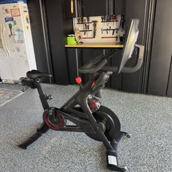 Peloton Bike 