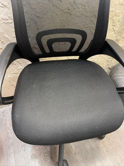 Black Mesh Office Chair - Local Delivery for a Fee - See My Items 😎