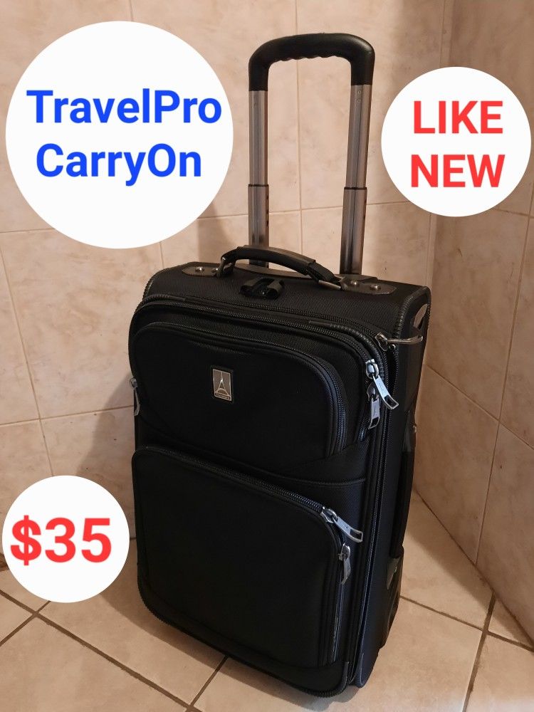 CarryOn Luggage SEE PICS